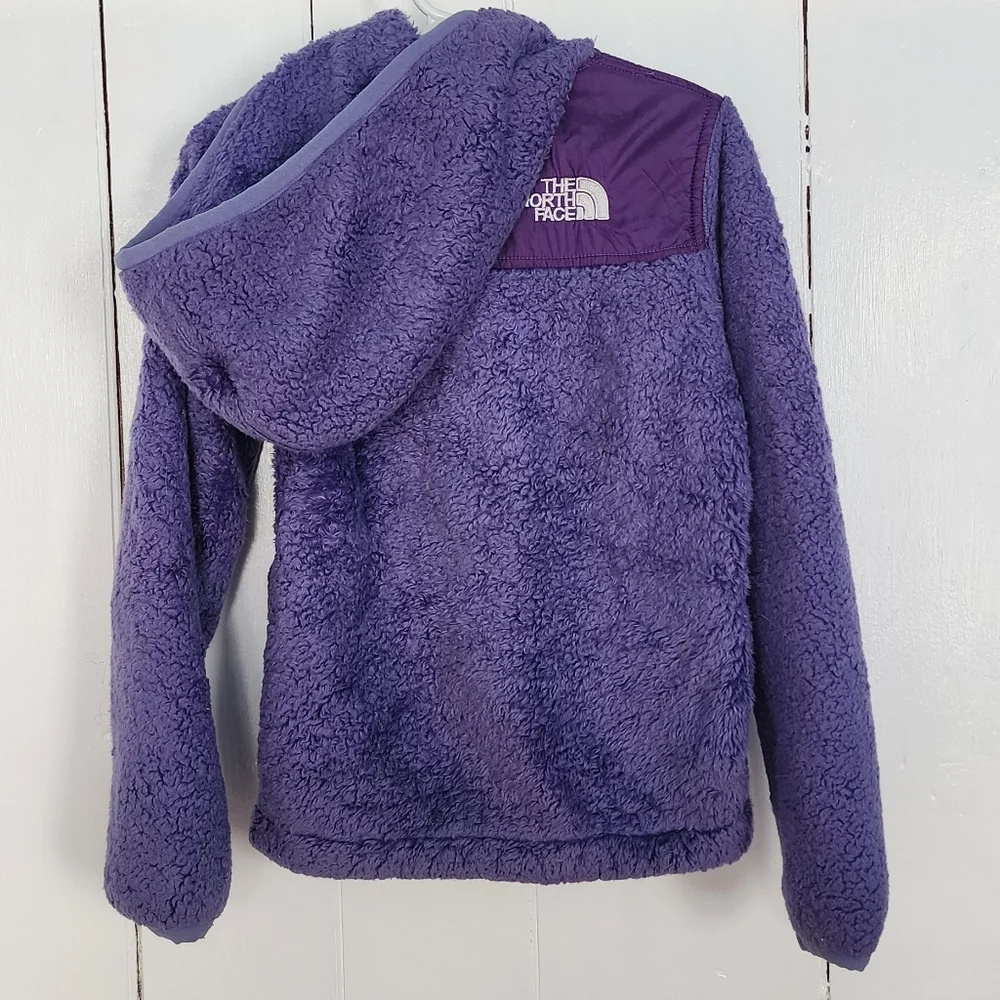 The North Face Purple Furry Fleece Hooded Zip Up Jacket Girls Size XXS - Picture 3 of 3